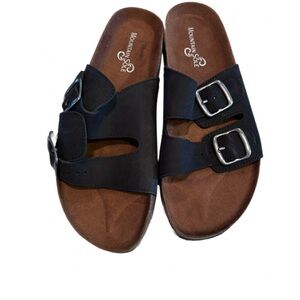 Buckle Sandals Black NWT Mountain Sole Double Slide Comfort Size 11